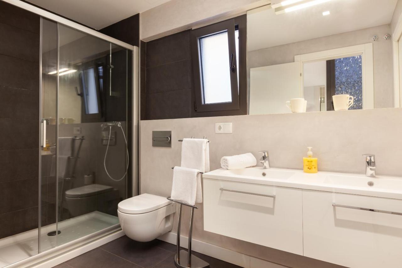 Akira Flats Urgell Apartment Barcelona Exterior photo